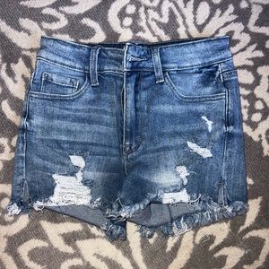 Pink Lily Jean shorts size small